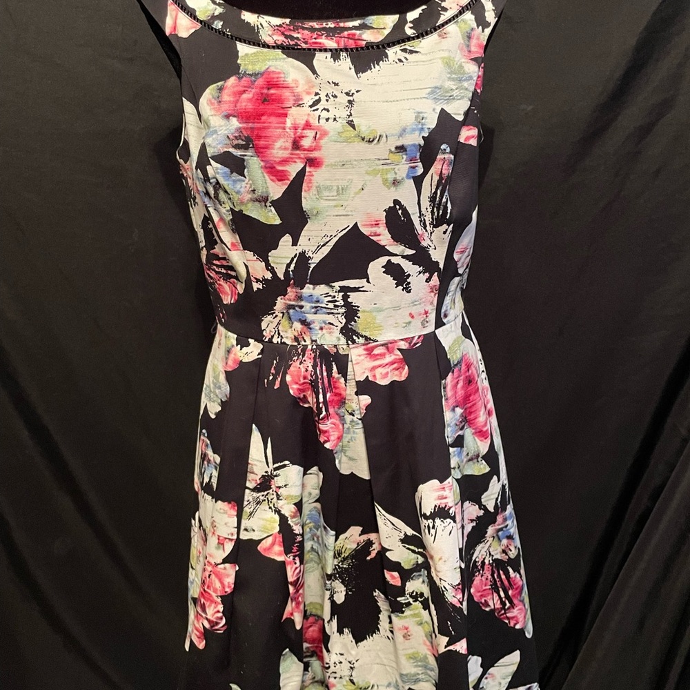White House Black Market Dress
